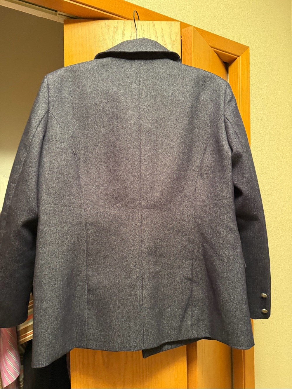 Women's Double-Breasted Blazer in Dark Denim - Picture 4 of 6